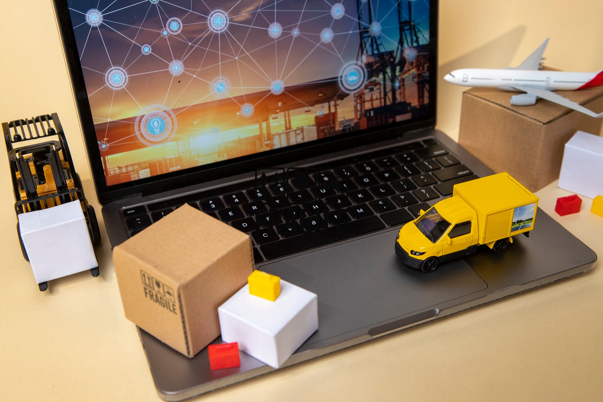 vehicles-laptop-supply-chain-representation.jpg