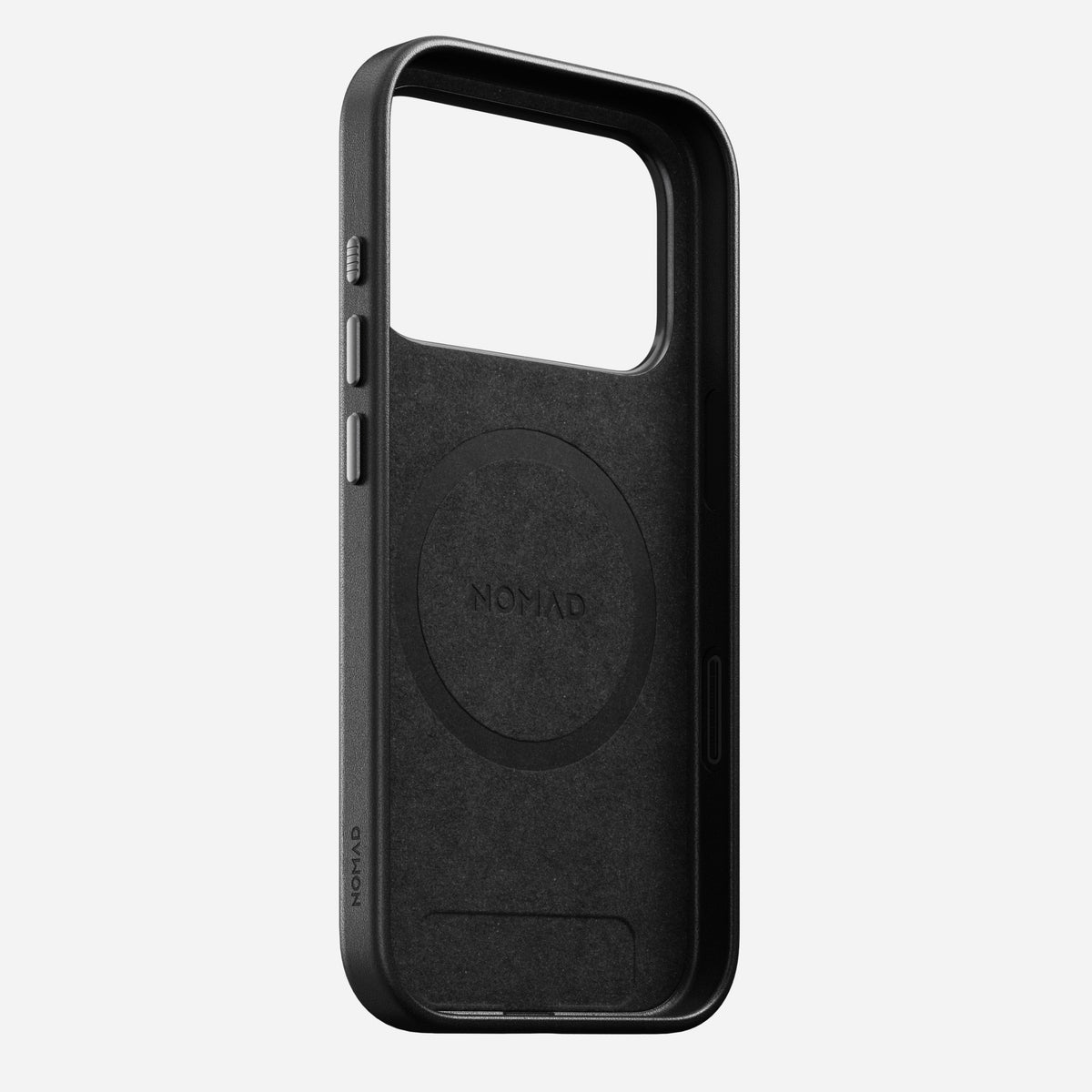 Black Camino leather Nomad Traditional case shown on its own