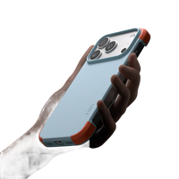 Slim 28g profile of the MOFT Frame MOVAS leather case in hand