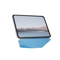 Magnetic closure and slim 8.8mm profile of the MOFT Dynamic Folio