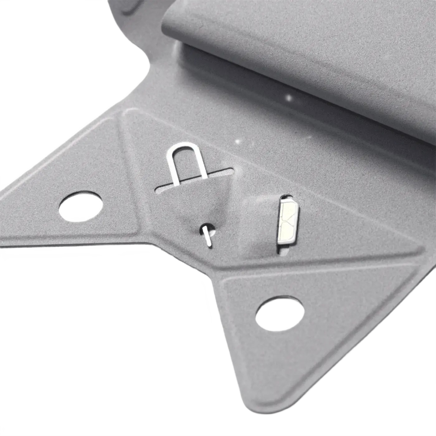MOFT Snap Field Wallet attached magnetically to the back of an iPhone